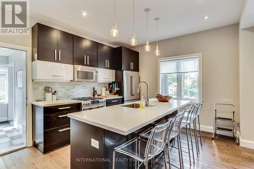 480 Vaughan Road, Toronto, ON - Indoor Photo Showing Kitchen With Upgraded Kitchen