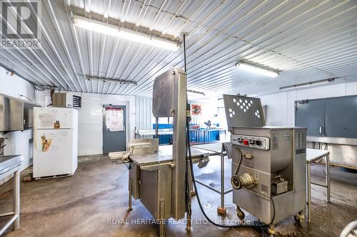 266 Mcfadden Line, Powassan, ON - Indoor Photo Showing Kitchen