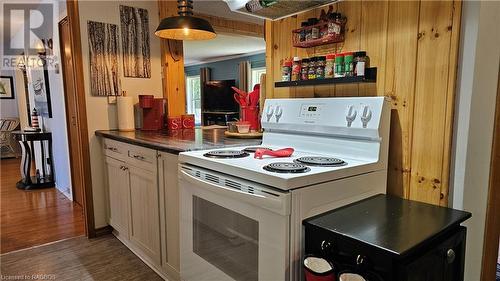 328 Dyer'S Bay Road, Miller Lake, ON - Indoor Photo Showing Kitchen