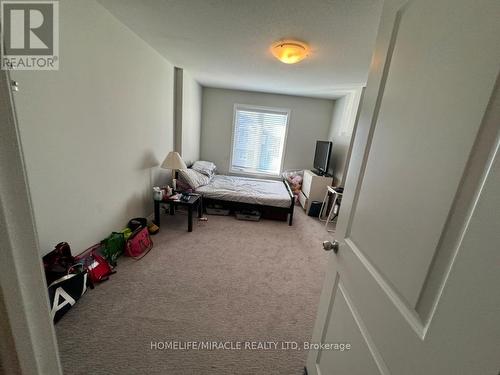 64 - 7768 Ascot Circle, Niagara Falls, ON - Indoor Photo Showing Bedroom