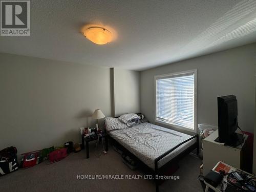 64 - 7768 Ascot Circle, Niagara Falls, ON - Indoor Photo Showing Bedroom