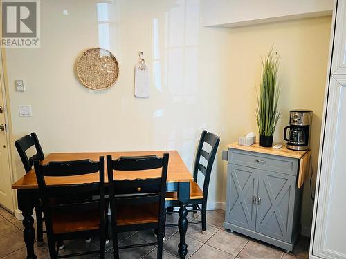 5052 Riverview Road Unit# 5007B, Fairmont Hot Springs, BC - Indoor Photo Showing Dining Room