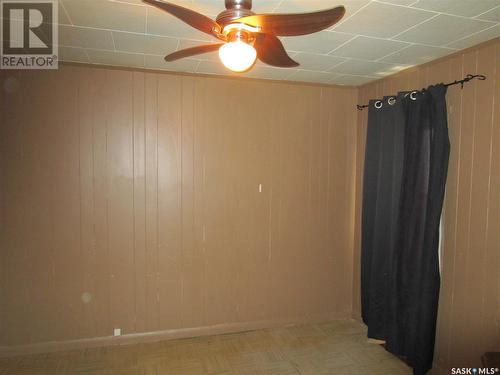 705 2Nd Street W, Assiniboia, SK - Indoor Photo Showing Other Room