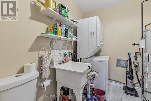 66 Raglan Street, Collingwood, ON - Indoor Photo Showing Laundry Room