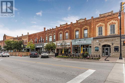 66 Raglan Street, Collingwood, ON - Outdoor With Facade