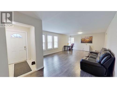 9703 86A Street, Fort St. John, BC - Indoor Photo Showing Living Room