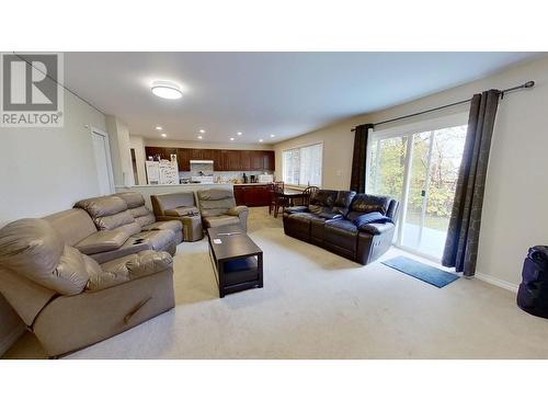 9703 86A Street, Fort St. John, BC - Indoor Photo Showing Living Room