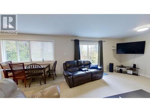 9703 86A Street, Fort St. John, BC - Indoor Photo Showing Living Room