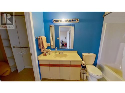 9703 86A Street, Fort St. John, BC - Indoor Photo Showing Bathroom