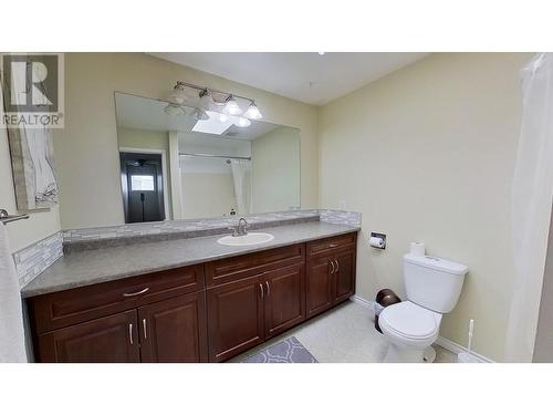 9703 86A Street, Fort St. John, BC - Indoor Photo Showing Bathroom