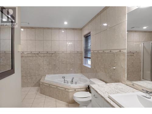 6 90 Smith Street, Kitimat, BC - Indoor Photo Showing Bathroom