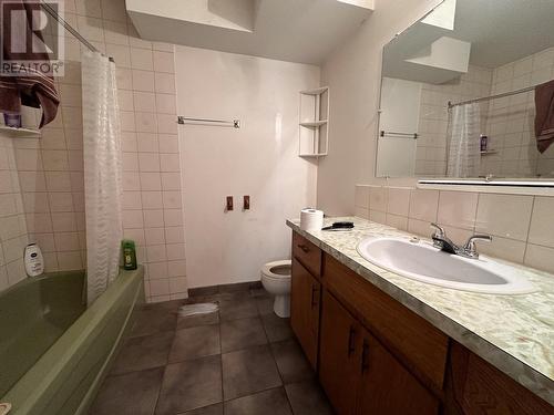 2220-2226 Upland Street, Prince George, BC - Indoor Photo Showing Bathroom