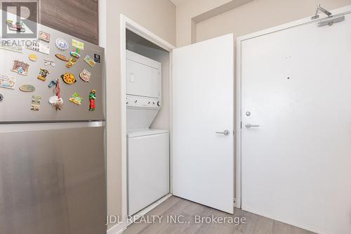 2302 - 121 Mcmahon Drive, Toronto, ON - Indoor Photo Showing Laundry Room