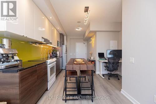 2302 - 121 Mcmahon Drive, Toronto, ON - Indoor