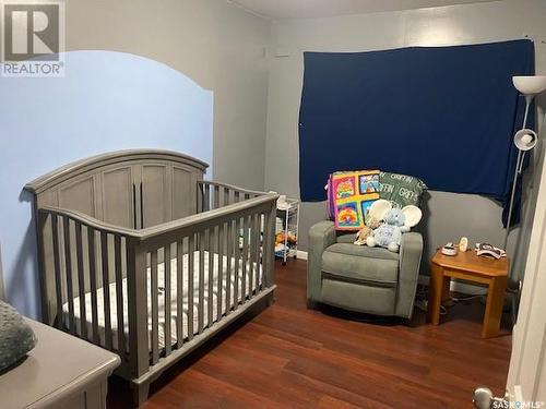 319 Alberta Avenue, Kerrobert, SK - Indoor Photo Showing Bedroom