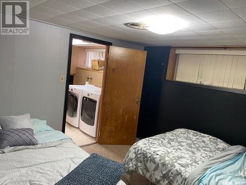 319 Alberta Avenue, Kerrobert, SK - Indoor Photo Showing Laundry Room