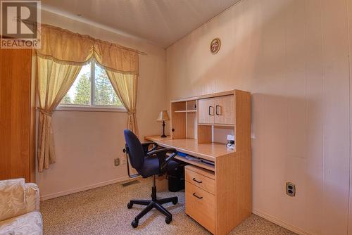 102 Conrad Crescent, Williams Lake, BC - Indoor Photo Showing Office