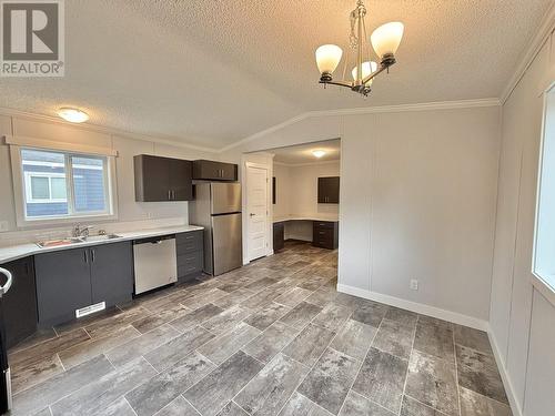 73 313 Westland Road, Quesnel, BC - Indoor Photo Showing Kitchen