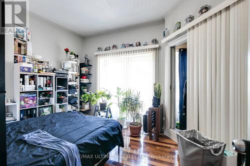 217 Ossington Avenue, Toronto, ON 