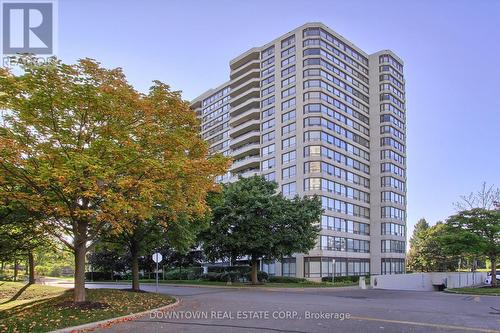 406 - 1121 Steeles Avenue W, Toronto, ON - Outdoor With Facade