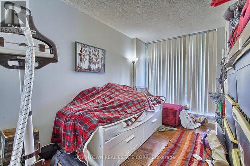 406 - 1121 Steeles Avenue W, Toronto, ON - Indoor Photo Showing Bedroom