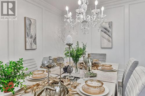 431 Fourth Line, Oakville, ON - Indoor Photo Showing Dining Room