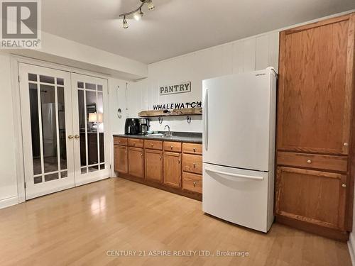 179 Ridge Road, Deep River, ON - Indoor Photo Showing Kitchen