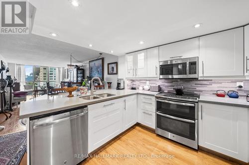 906 - 15 Maitland Place, Toronto, ON - Indoor Photo Showing Kitchen With Double Sink With Upgraded Kitchen