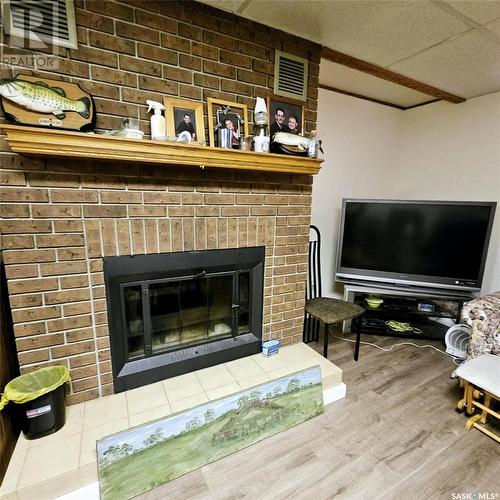 317 Montreal Street, Melville, SK - Indoor Photo Showing Living Room With Fireplace