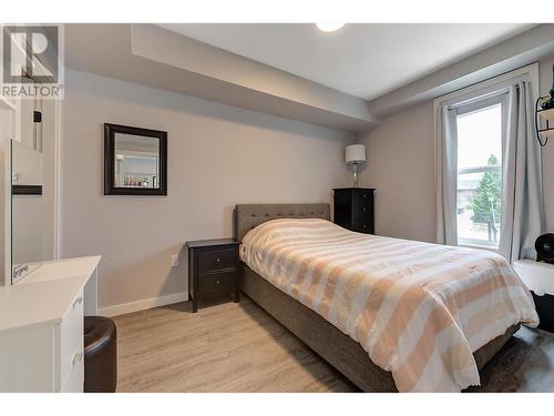 685 Boynton Place Unit# 43, Kelowna, BC - Indoor Photo Showing Bedroom