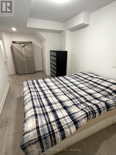 285 Pimlico Drive, Oshawa, ON - Indoor Photo Showing Bedroom