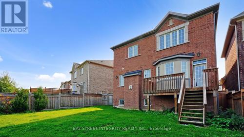 170 Baber Crescent, Aurora, ON - Outdoor