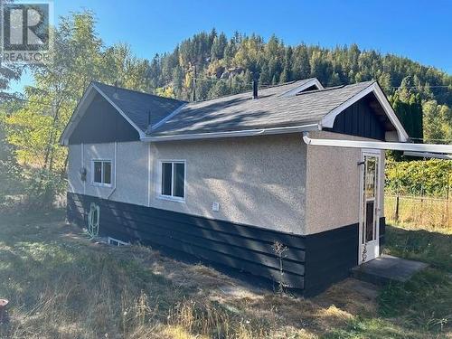 166 Crescent  Street, Castlegar, BC - Outdoor