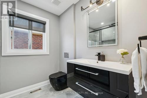 49 Catherine Drive, Barrie, ON - Indoor Photo Showing Bathroom