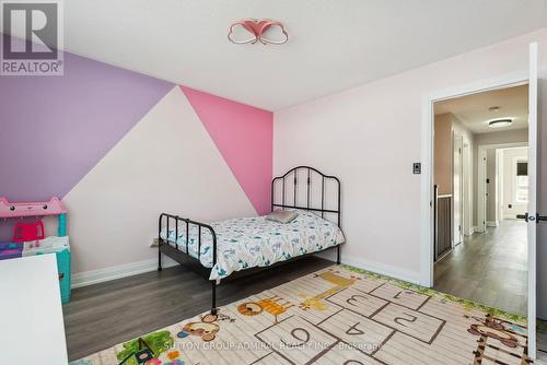 49 Catherine Drive, Barrie, ON - Indoor Photo Showing Bedroom