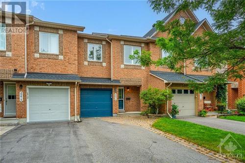 2276 Brockstone Crescent, Ottawa, ON - Outdoor With Facade