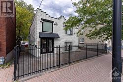 1079 SOMERSET STREET W  Ottawa, ON K1Y 3C6