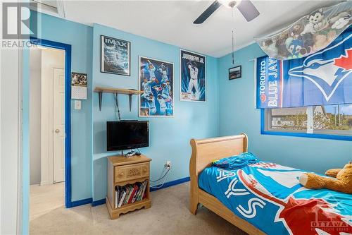 2060 Scully Way, Ottawa, ON - Indoor Photo Showing Bedroom