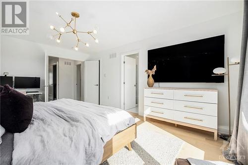 860 Solarium Avenue, Ottawa, ON - Indoor Photo Showing Bedroom