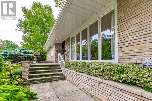 1520 Camelford Road, Mississauga, ON - Outdoor