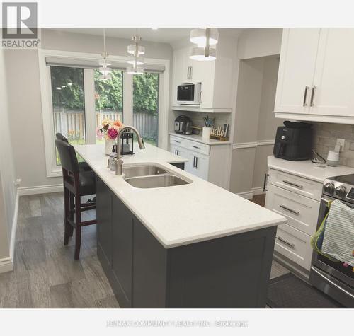 42 Coulton Court, Whitby, ON - Indoor Photo Showing Kitchen With Double Sink