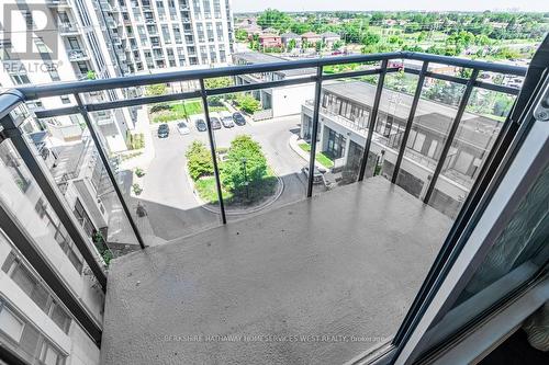 607 - 24 Woodstream Boulevard N, Vaughan, ON - Outdoor With Balcony