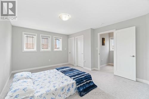 126 Laguna Village Crescent, Hamilton, ON - Indoor Photo Showing Bedroom