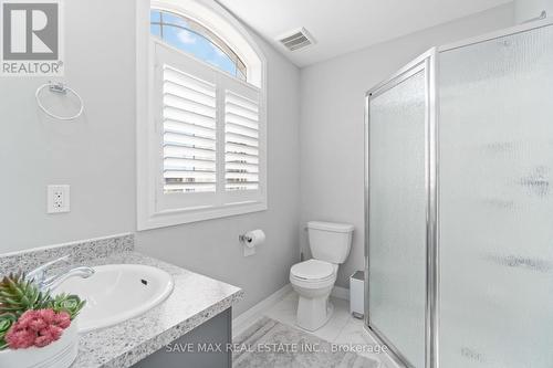 126 Laguna Village Crescent, Hamilton, ON - Indoor Photo Showing Bathroom