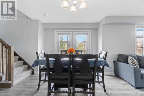 126 Laguna Village Crescent, Hamilton, ON - Indoor Photo Showing Dining Room