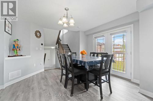 126 Laguna Village Crescent, Hamilton, ON - Indoor Photo Showing Dining Room