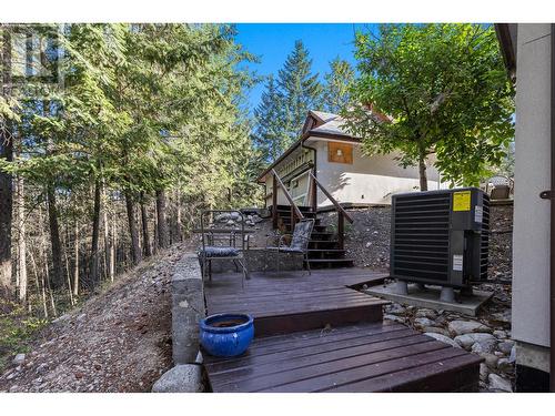 10596 Columbia Way, Vernon, BC - Outdoor With Deck Patio Veranda