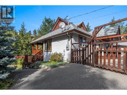 10596 Columbia Way, Vernon, BC - Outdoor