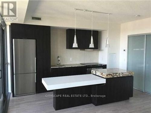 3008 - 101 Charles Street E, Toronto, ON - Indoor Photo Showing Kitchen