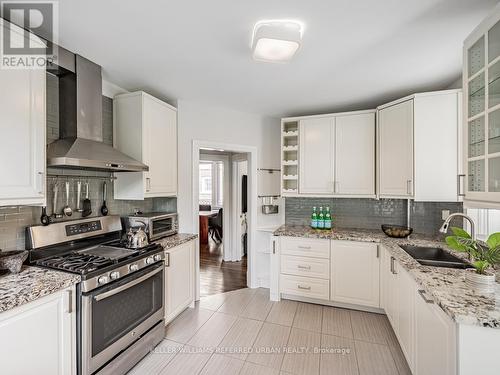 49 Eastbourne Crescent, Toronto, ON - Indoor Photo Showing Kitchen With Double Sink With Upgraded Kitchen